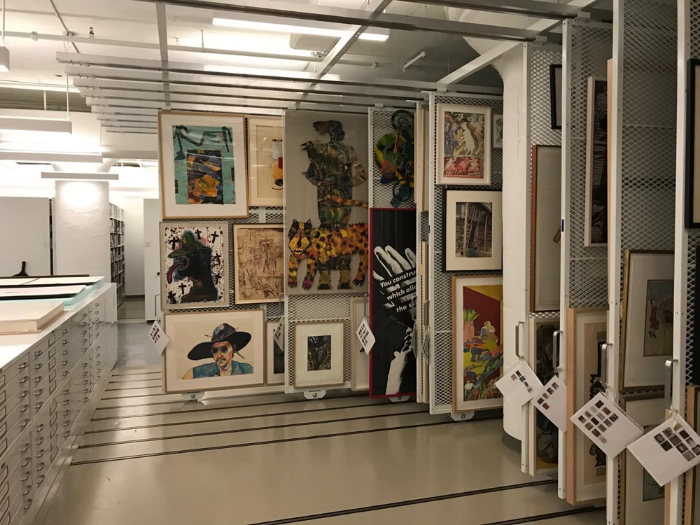 Pull-Out Art Rack